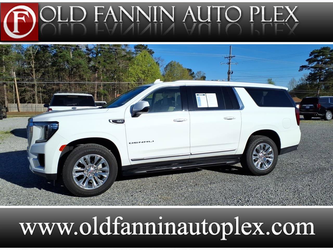 Used 2024 GMC Yukon XL Denali image 1
