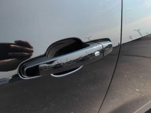 Used 2023 Chevrolet Blazer LT w/ Convenience Package FWD image 15