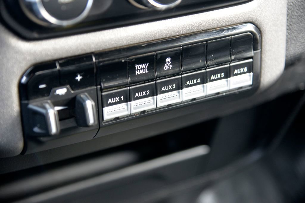 Used 2021 RAM 2500 Tradesman w/ Chrome Appearance Group AWD/4WD image 27