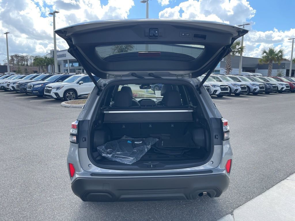 Used 2025 Subaru Forester Premium w/ Protection Package (1PH) image 32
