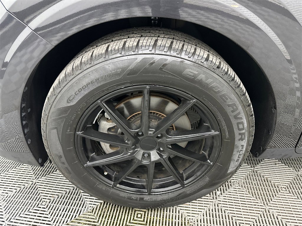 Used 2022 Kia Carnival LX image 12