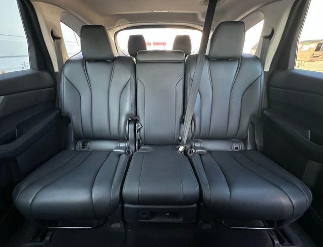 Used 2023 Acura MDX SH-AWD image 11