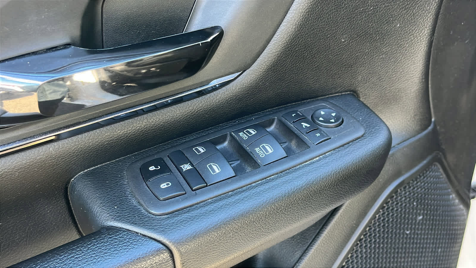 Certified 2023 RAM 1500 Big Horn image 24