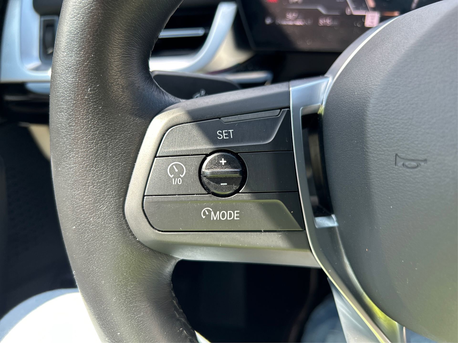 Used 2025 BMW X1 M35i w/ M Sport Professional Package image 32