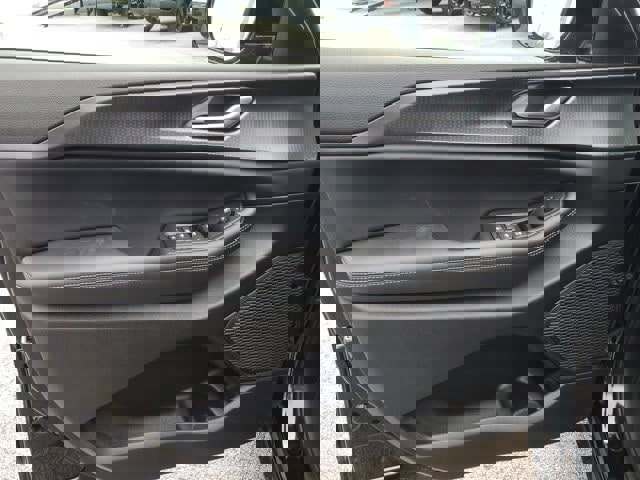 New 2025 Jeep Grand Cherokee L Altitude image 10