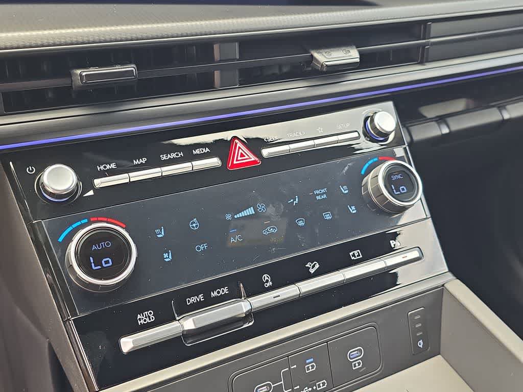 New 2026 Hyundai Santa Fe Calligraphy FWD image 31