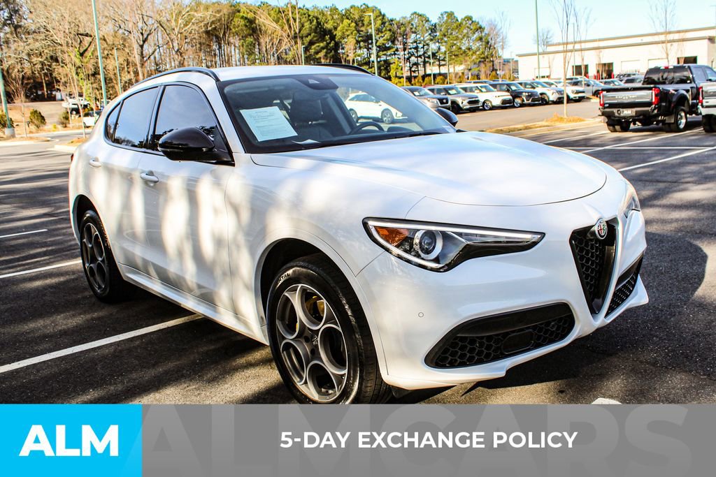 Used 2020 Alfa Romeo Stelvio Sport w/ Quick Order Package 22K Sport image 4