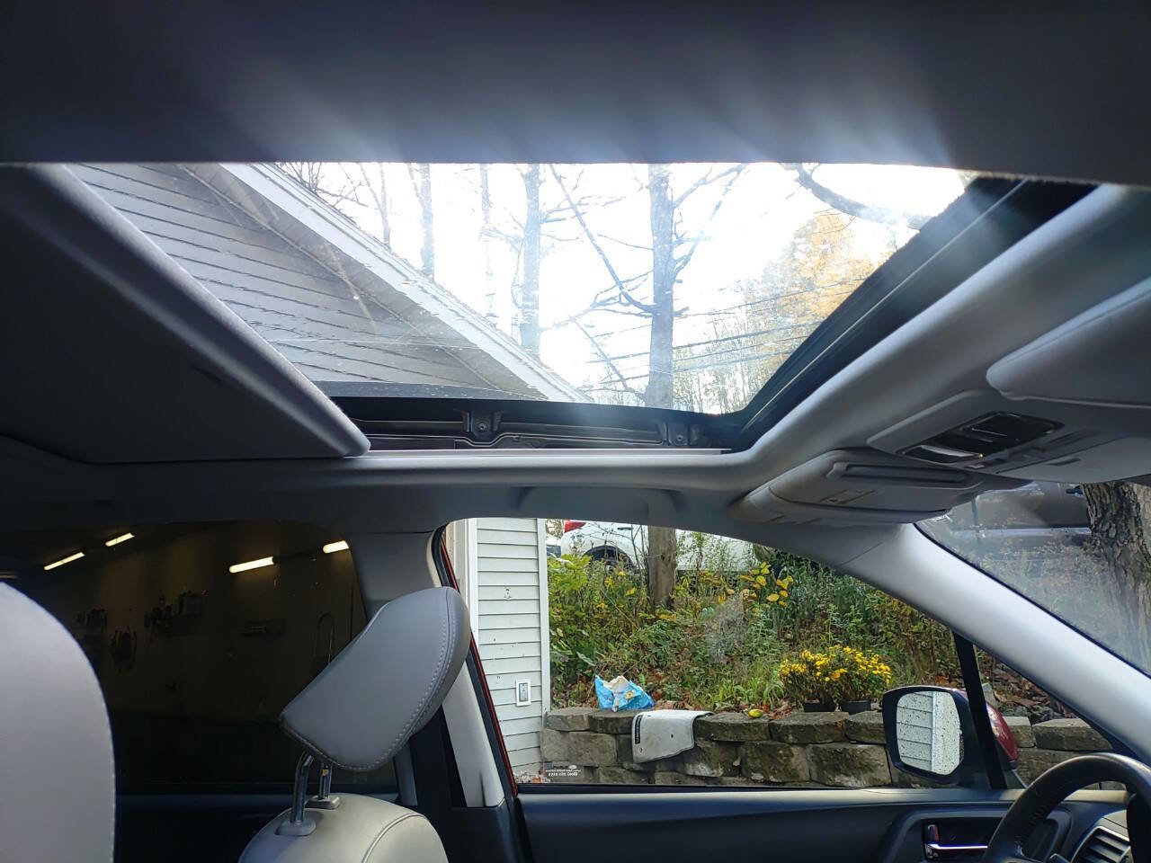 Used 2018 Subaru Forester 2.5i Limited image 16