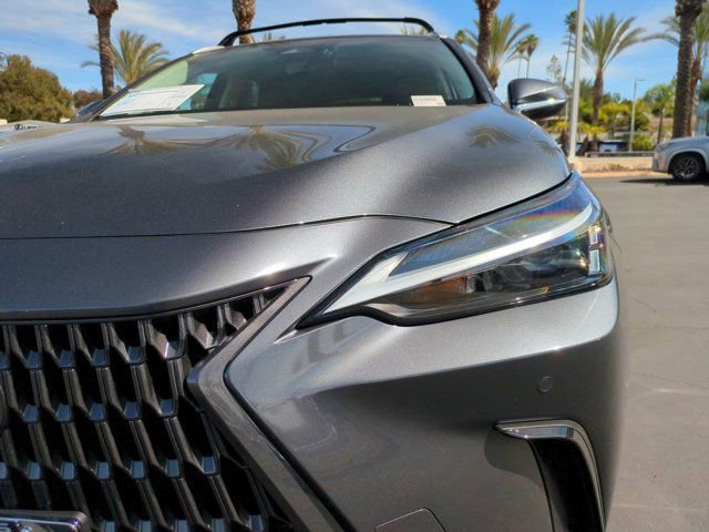 Used 2025 Lexus NX 250 FWD w/ Accessory Package (2T) image 10
