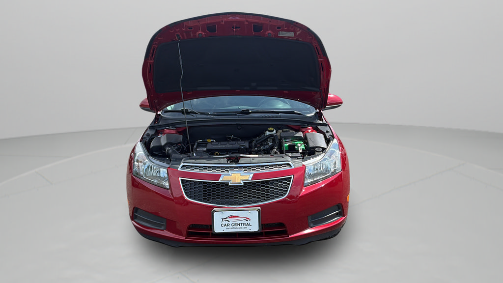 Used 2014 Chevrolet Cruze LT FWD image 25