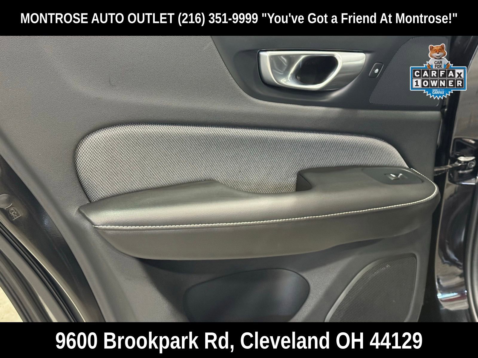 Used 2024 Volvo S60 T8 Ultimate w/ Climate Package image 34