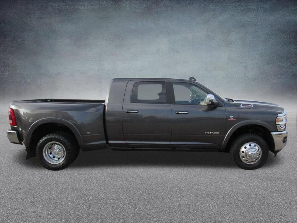 Used 2022 RAM 3500 Laramie AWD/4WD image 8