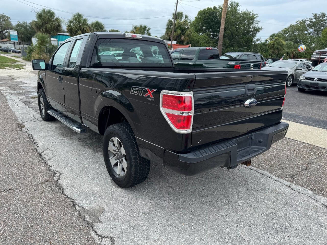 Used 2014 Ford F150 STX w/ Equipment Group 201A Mid AWD/4WD image 6