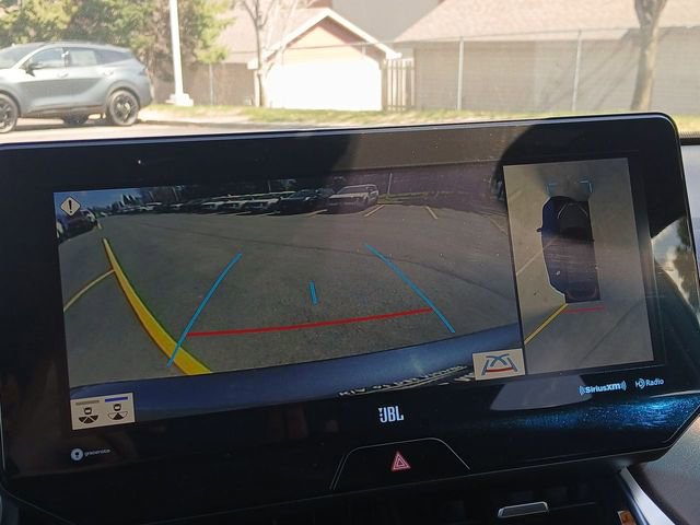 Used 2021 Toyota Venza Limited w/ Advanced Technology Package image 17