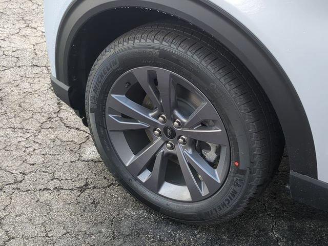 New 2026 Ford Explorer Active w/ Active Comfort Package AWD/4WD image 23