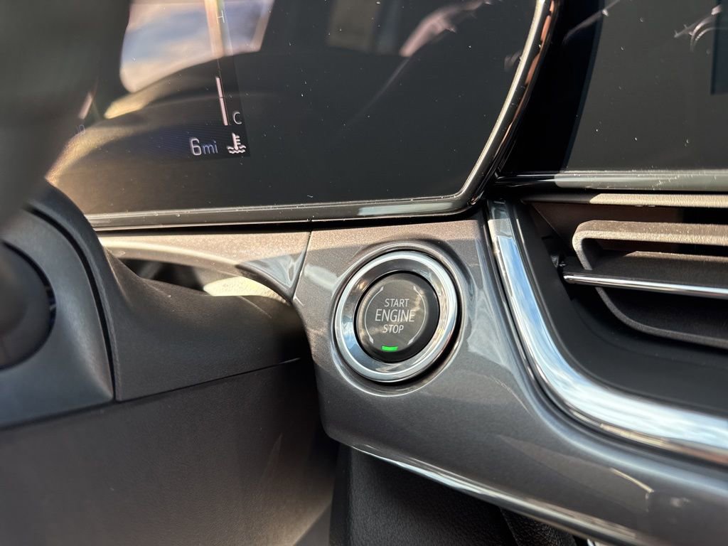 New 2026 Chevrolet Trax ACTIV w/ Sunroof Package image 23