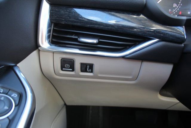 Used 2023 Cadillac XT4 Premium Luxury w/ Driver Assist Package image 26