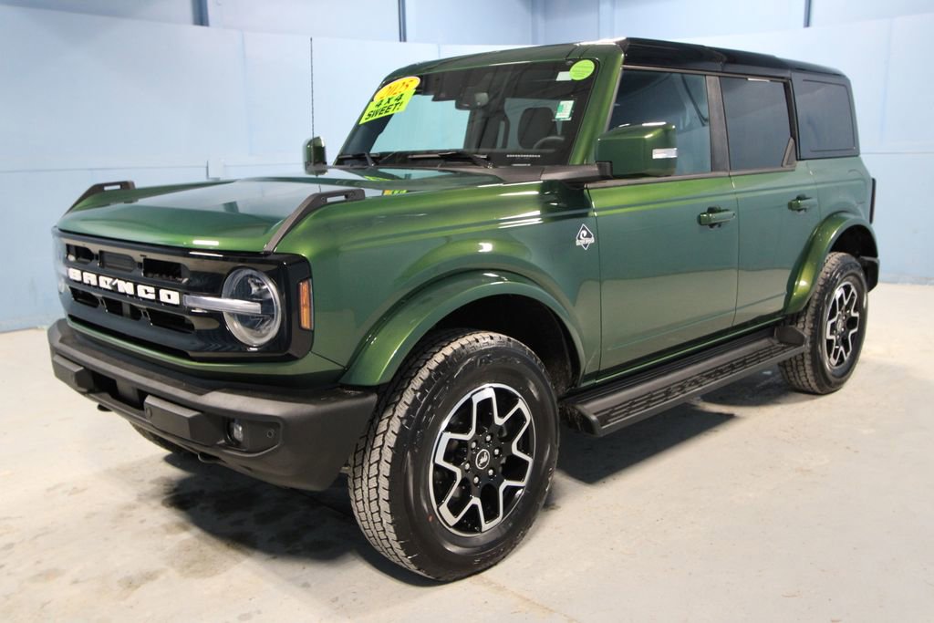 Used 2025 Ford Bronco Outer Banks image 27