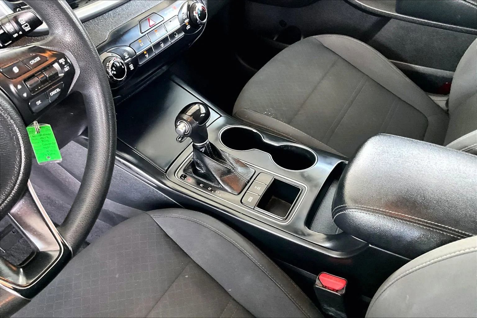 Used 2017 Kia Sorento LX image 15