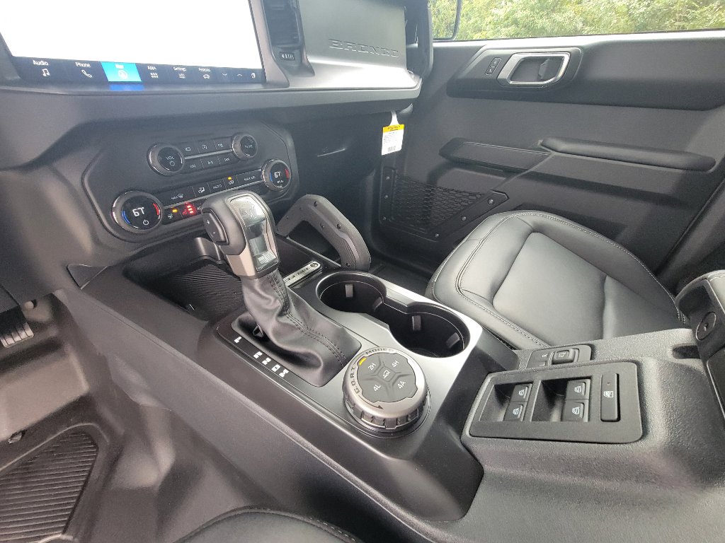 New 2025 Ford Bronco Badlands image 27