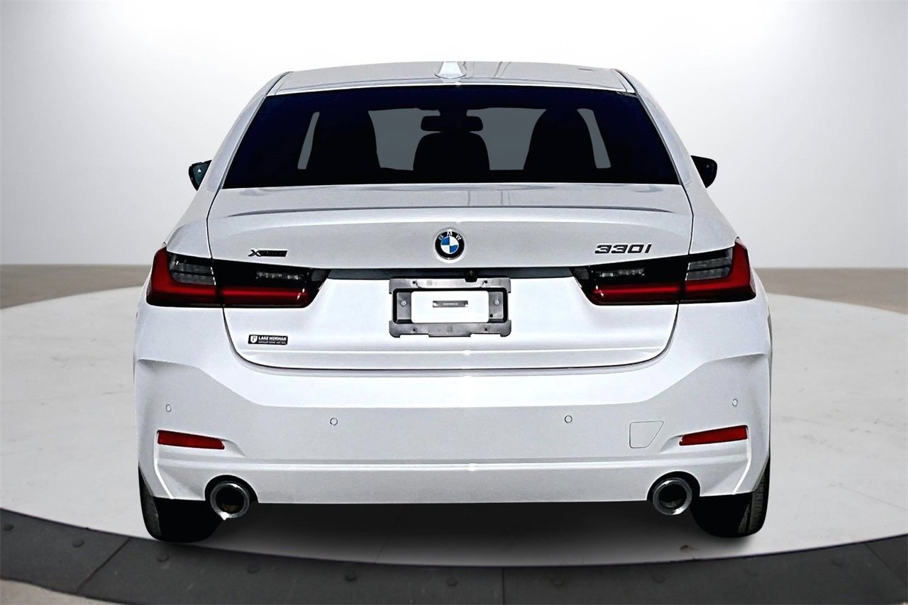 Used 2024 BMW 330i xDrive Sedan w/ Convenience Package image 8