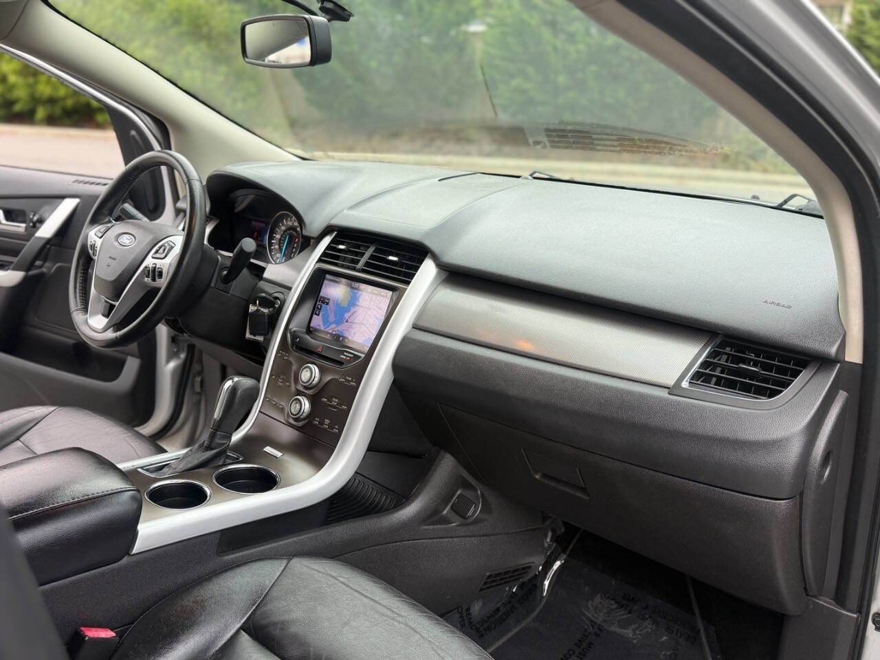 Used 2013 Ford Edge SEL FWD image 25