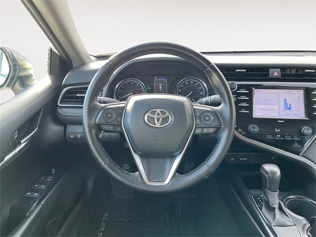 Used 2020 Toyota Camry SE image 12