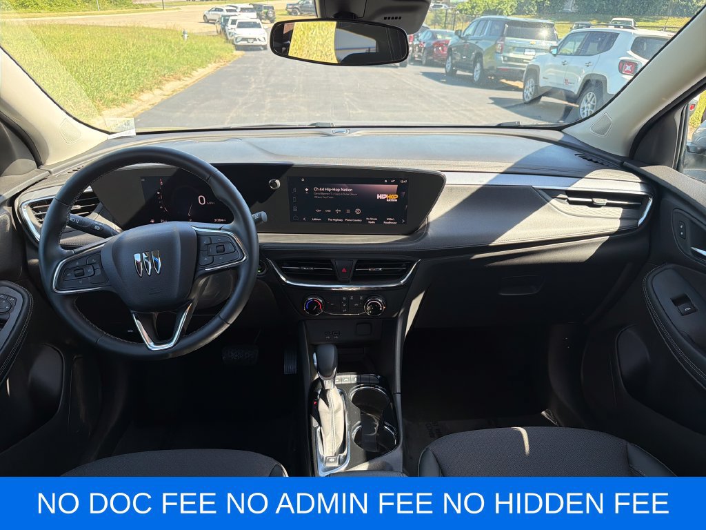 Used 2025 Buick Encore GX Preferred AWD/4WD image 14