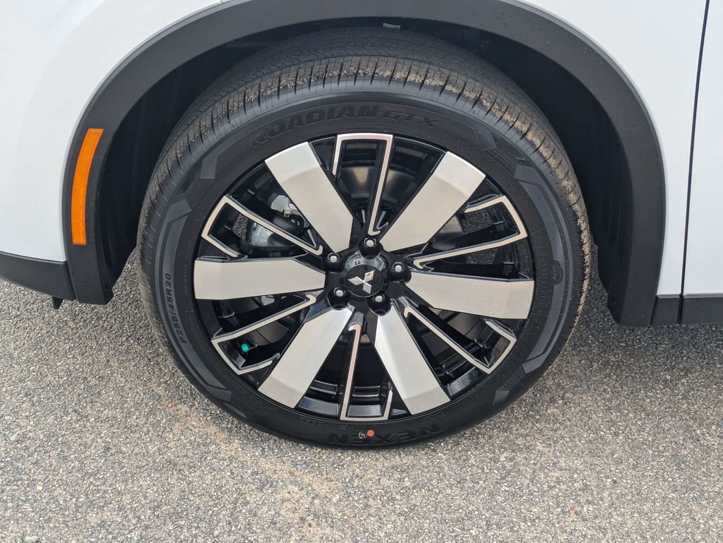 New 2026 Mitsubishi Outlander SE FWD image 10