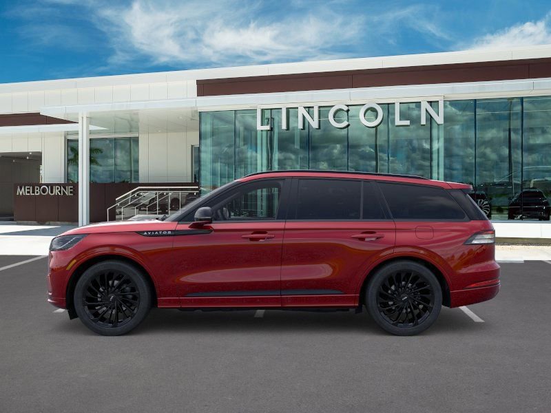 New 2025 Lincoln Aviator Reserve w/ Jet Appearance Package RWD image 3