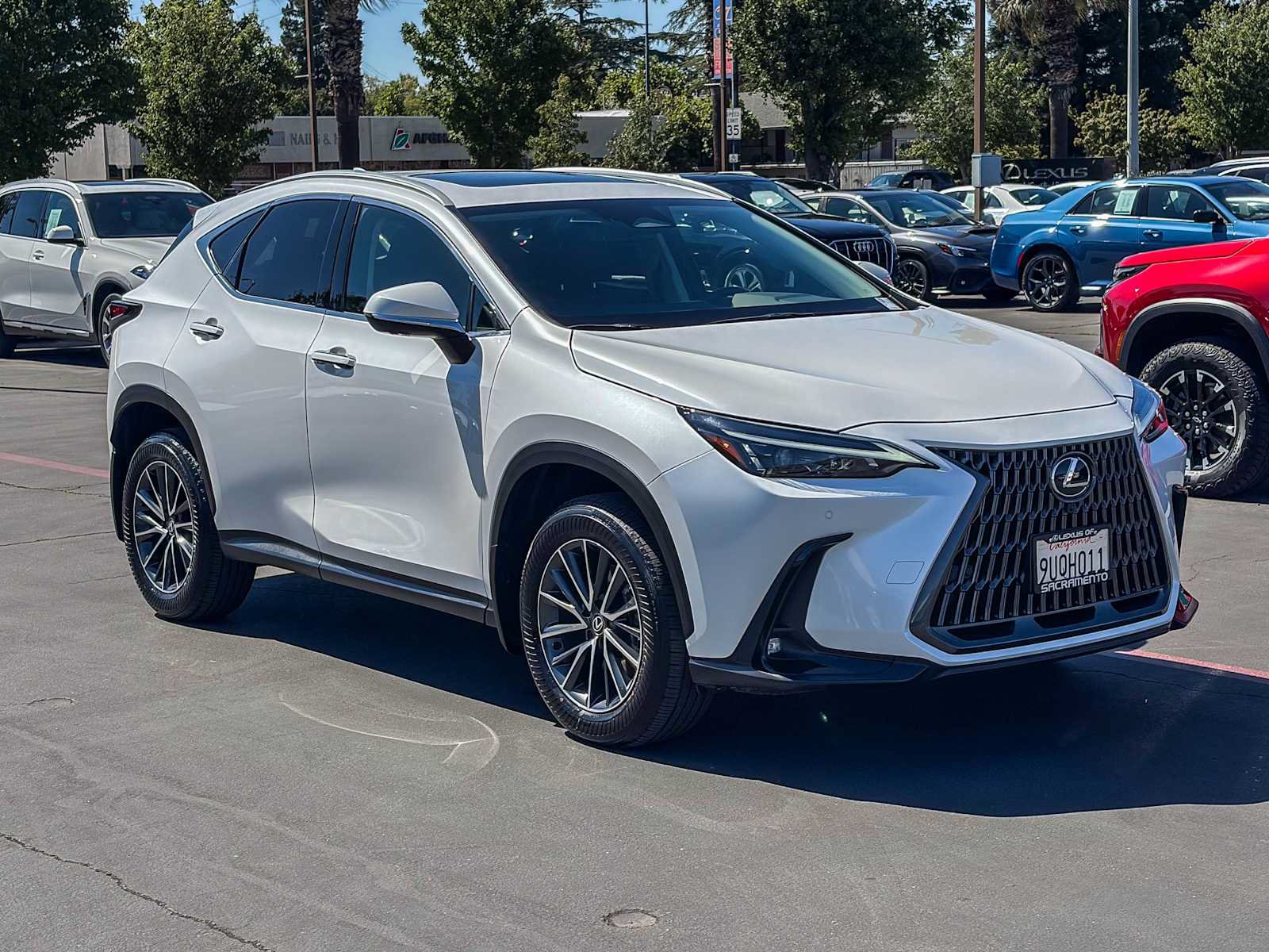 Used 2025 Lexus NX 350 AWD w/ Accessory Package (2T) image 5