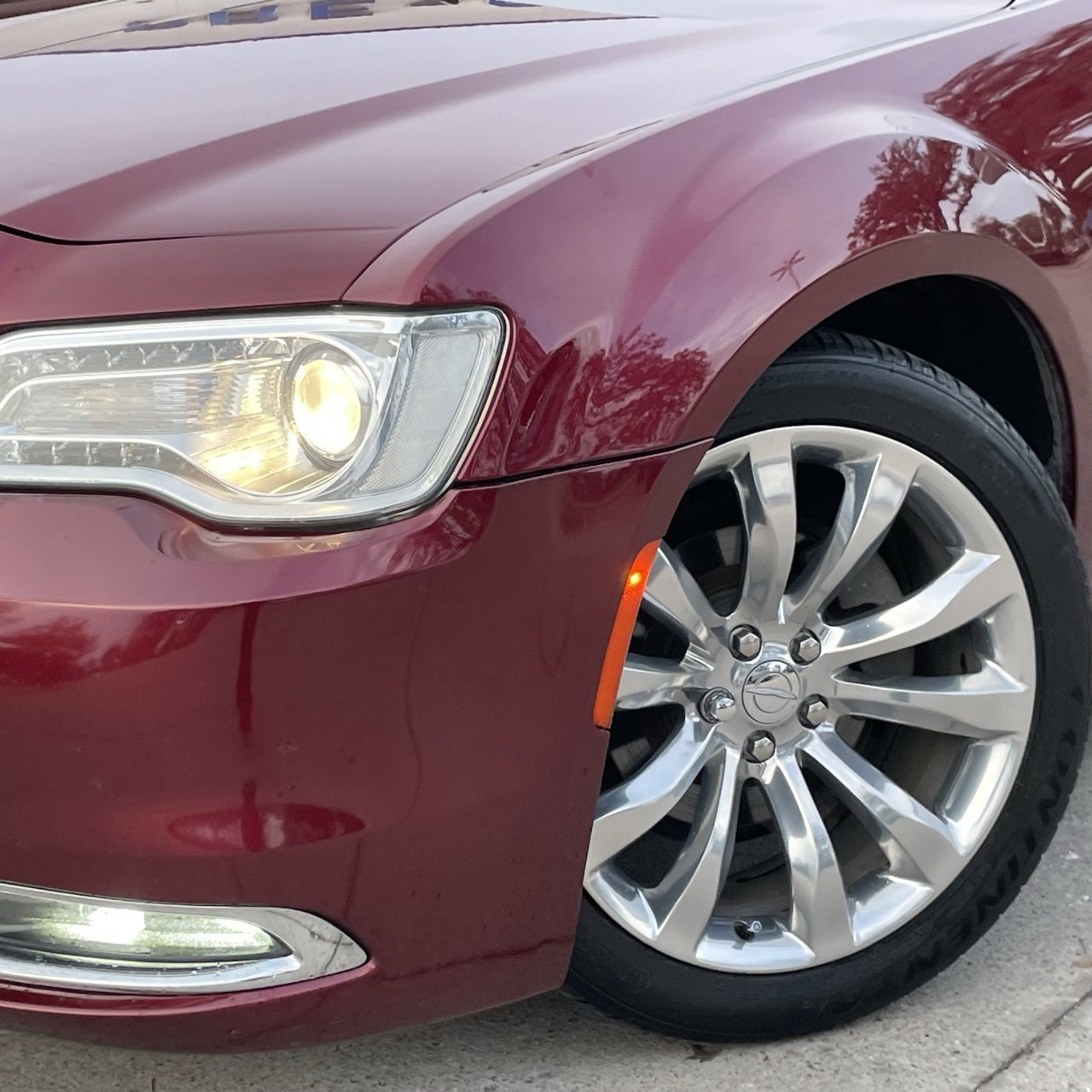Used 2020 Chrysler 300 Limited image 8