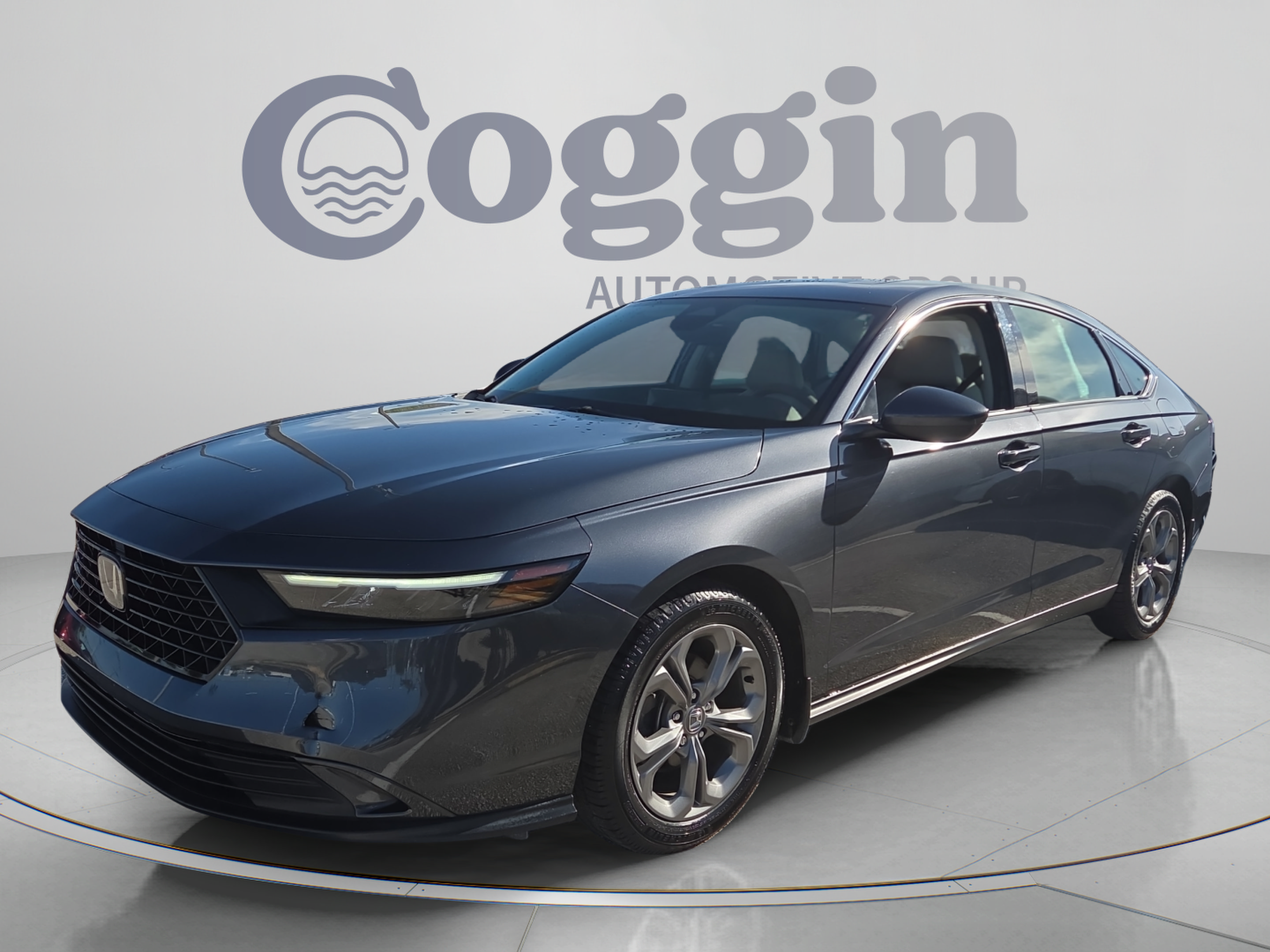Certified 2024 Honda Accord EX image 1