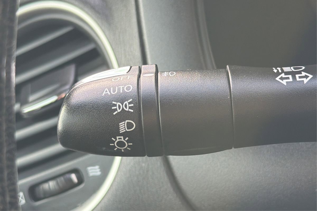 Used 2015 INFINITI QX60 Base image 18