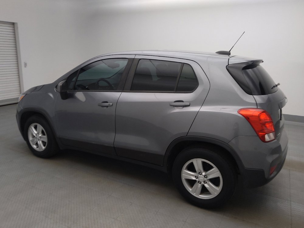 Used 2020 Chevrolet Trax LS w/ Tint and Cruise Package FWD image 3