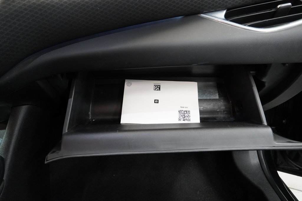 Used 2016 Chevrolet Malibu LT image 34