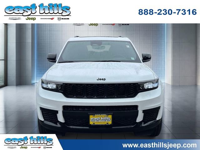 Certified 2023 Jeep Grand Cherokee L Laredo image 8