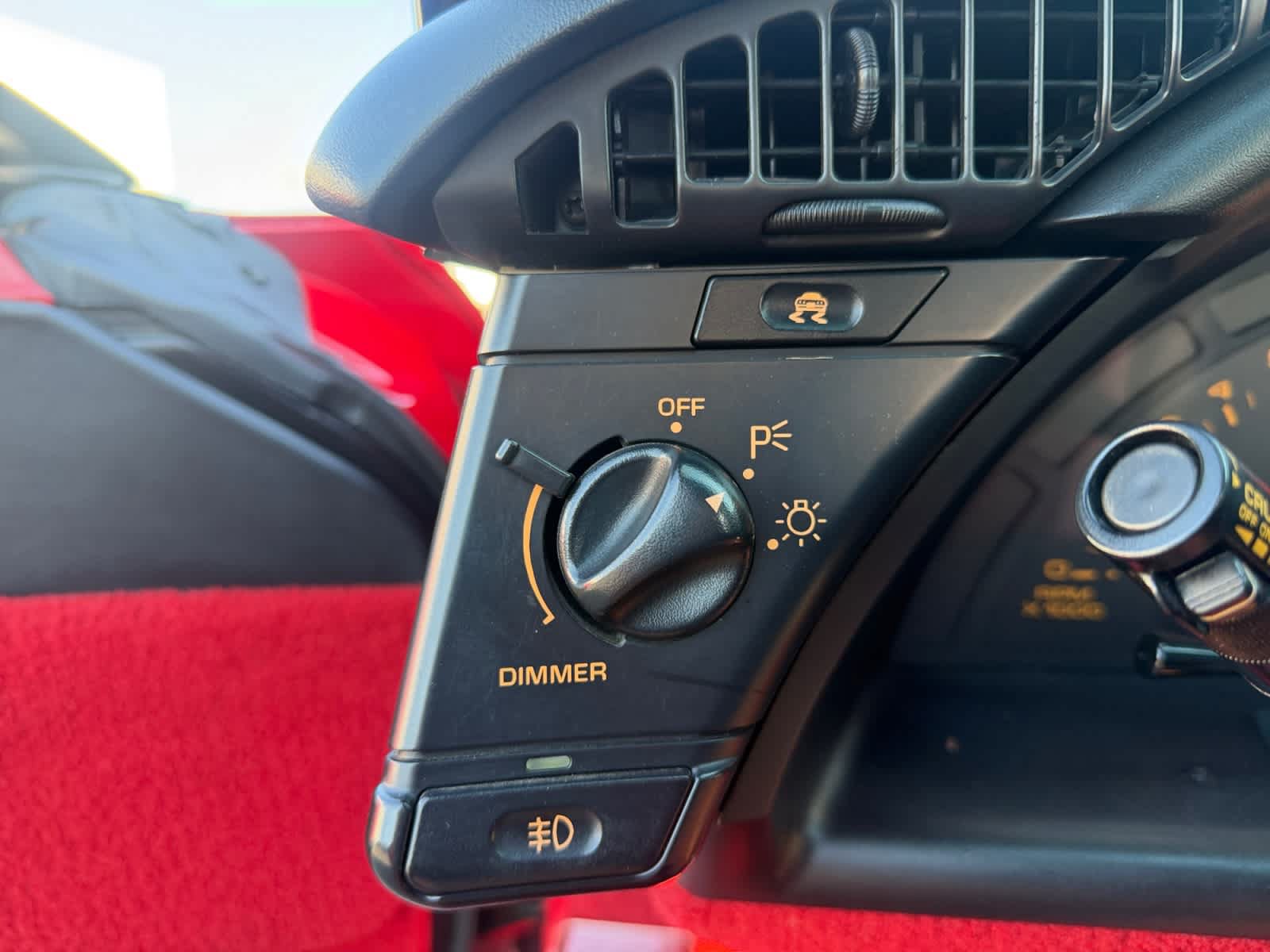 Used 1992 Chevrolet Corvette Convertible RWD image 34