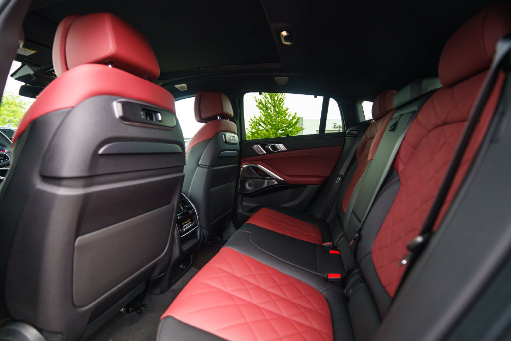 New 2027 BMW X6 M60i AWD/4WD image 40
