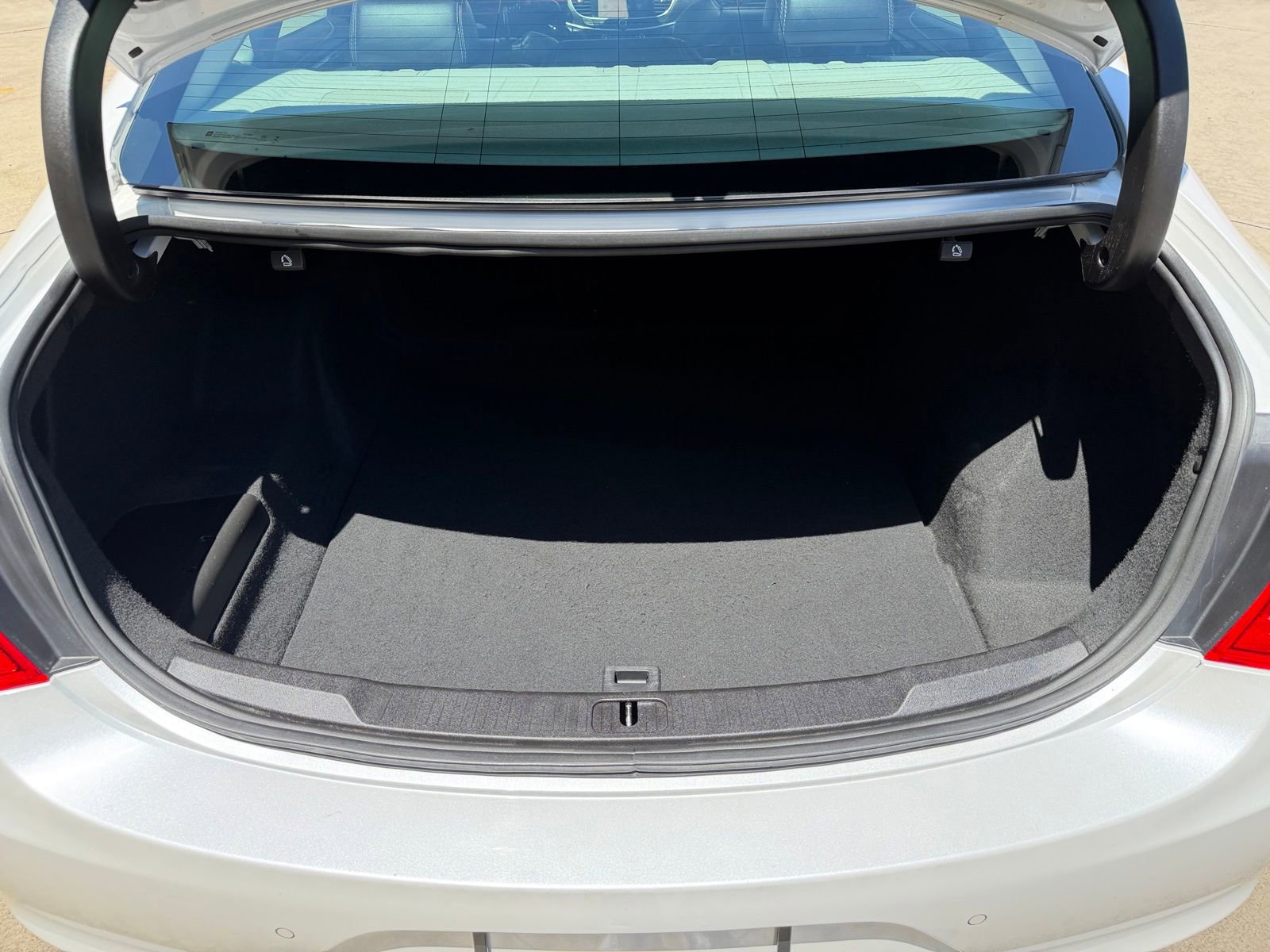 Used 2019 Buick LaCrosse Essence w/ Sun and Shade Package AWD/4WD image 34