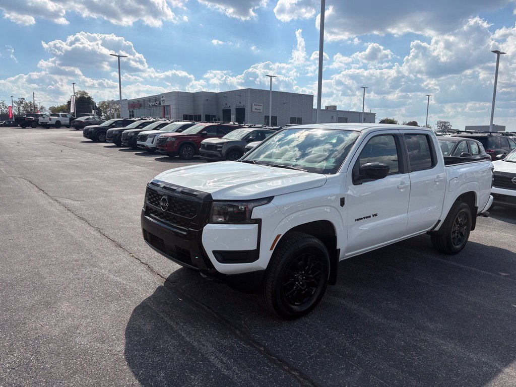 New 2027 Nissan Frontier SV w/ Tow Package AWD/4WD image 10