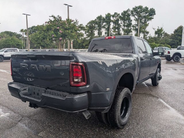 New 2026 RAM 3500 Big Horn AWD/4WD image 4