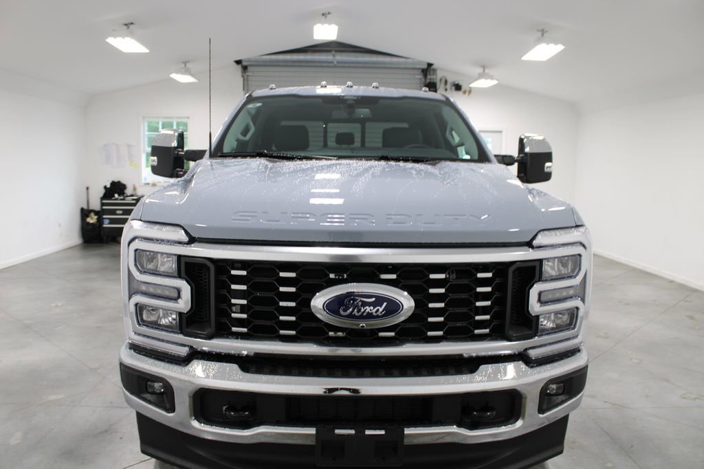 New 2026 Ford F350 Lariat AWD/4WD image 2