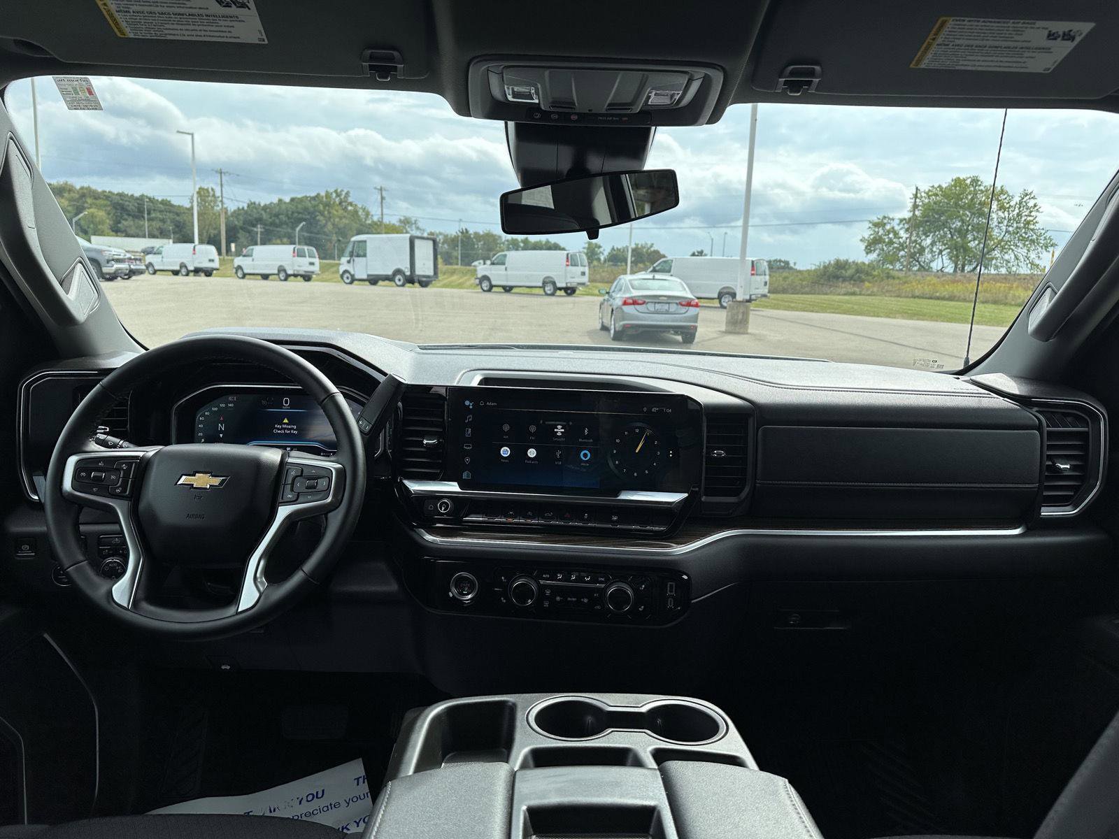 Used 2024 Chevrolet Silverado 1500 LT image 17