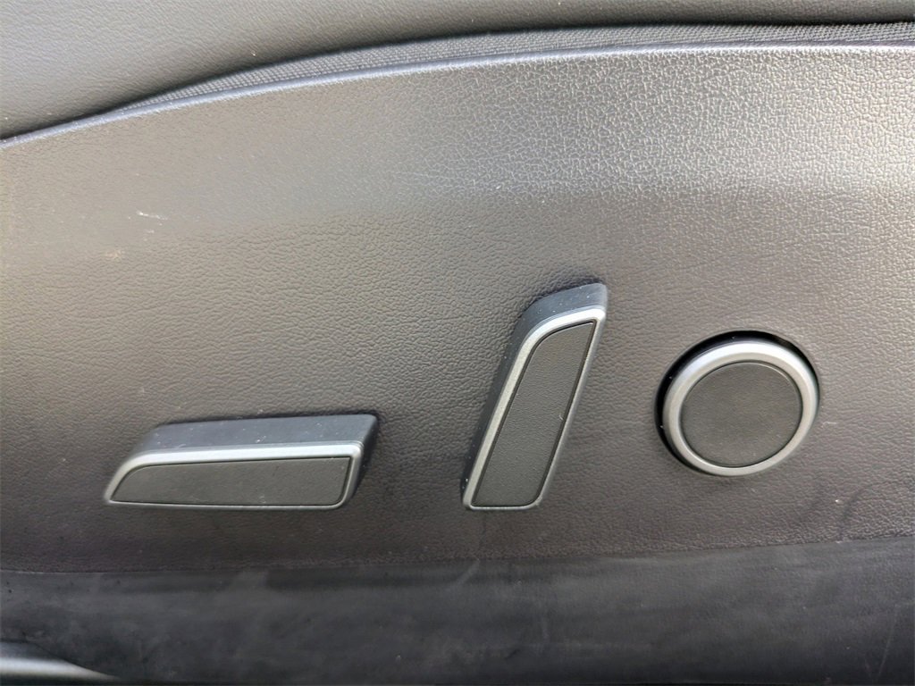Used 2022 Tesla Model 3 image 21