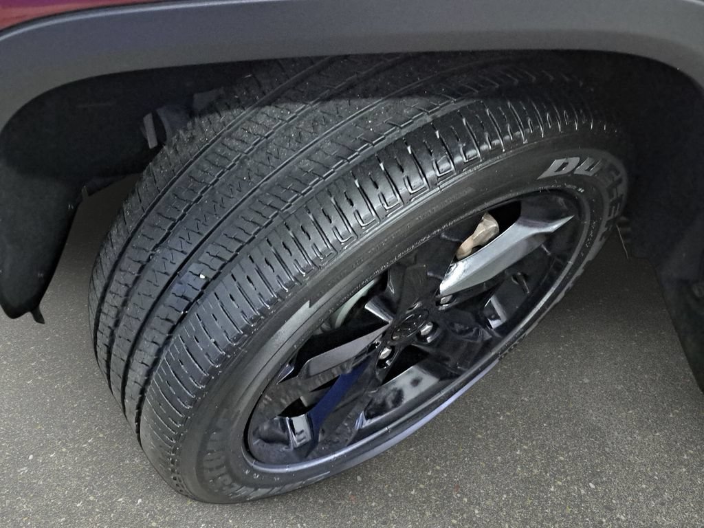 Certified 2023 Jeep Grand Cherokee Altitude AWD/4WD image 33