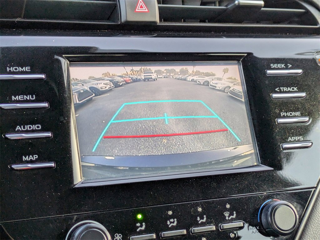 Used 2019 Toyota Camry LE image 22