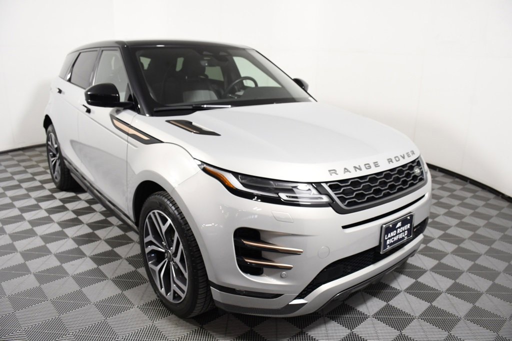 Used 2023 Land Rover Range Rover Evoque R-Dynamic SE image 9