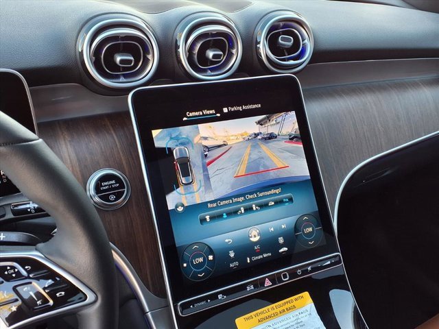 Used 2025 Mercedes-Benz GLC 300 image 6