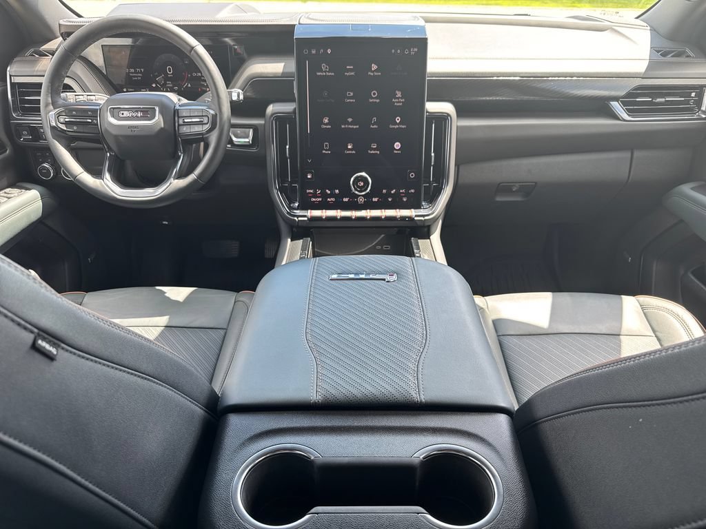 Certified 2025 GMC Yukon XL AT4 w/ AT4 Premium Package AWD/4WD image 19